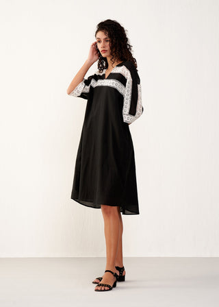 Mero Dress